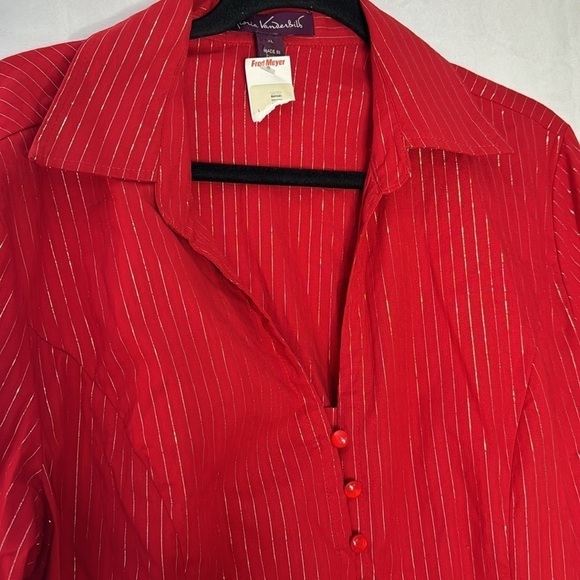 NWT GLORIA VANDERBILT RED METALLIC BUTTON DOWN (XL) - Picture 4 of 7